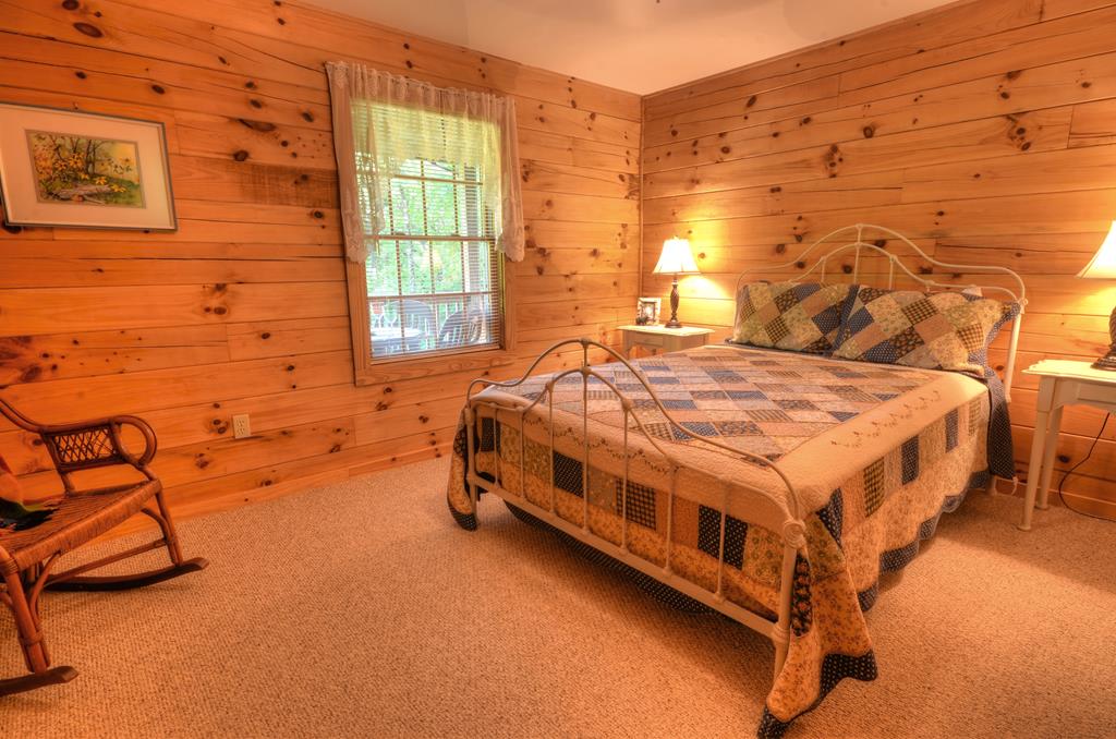 Rising Ridge Cabin Whittier Vacation Rental Whittier, NC